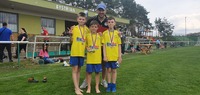 Trenér Daniel s hráči zleva Ondra Čubič, náš odchovanec a nejlepší střelec turnaje U11 Jirka Hudok a náš Alex Daniel